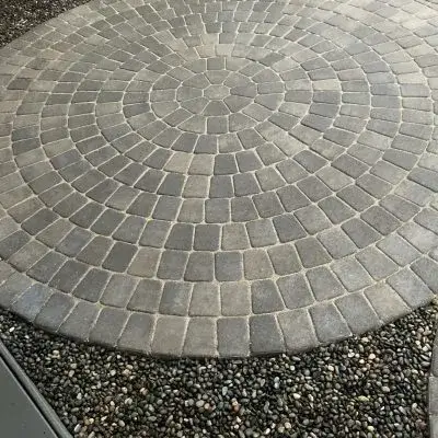 paver feature